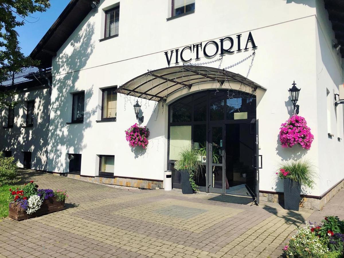 אולקוש Hotel Victoria מראה חיצוני תמונה