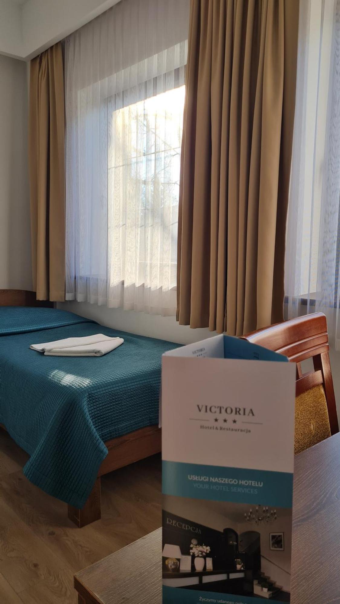 אולקוש Hotel Victoria מראה חיצוני תמונה